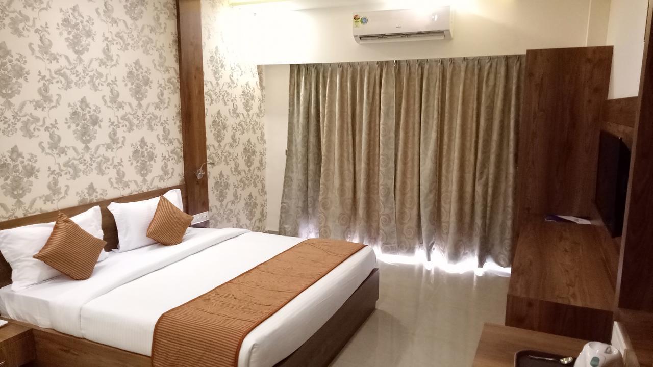 فندق Swati Svasti 3B Dwārka المظهر الخارجي الصورة